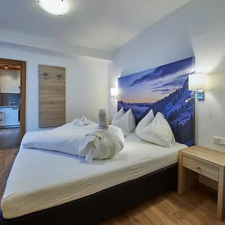 Chalet Lodge Hubertus * Saalbach-Hinterglemm